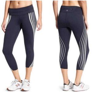 Athleta sz S Navy Blue Gel Sonar Striped Capri Leggings Women's